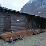 Hardanger Basecamp *