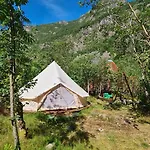 Hardanger Basecamp 旅馆 *