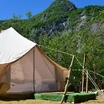 Hardanger Basecamp 旅馆 Osa