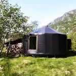 Hostel Hardanger Basecamp *