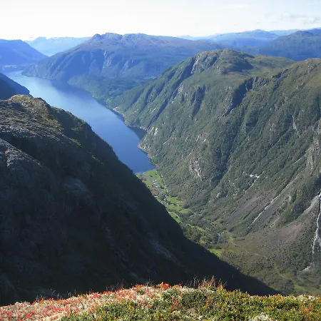 Hardanger Basecamp *