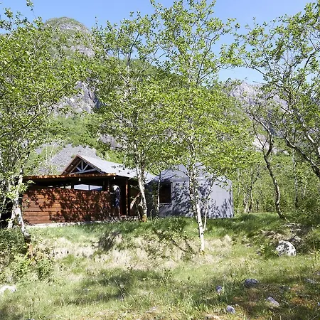 Хостел Hardanger Basecamp *