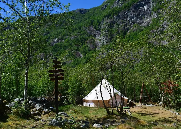 Hardanger Basecamp