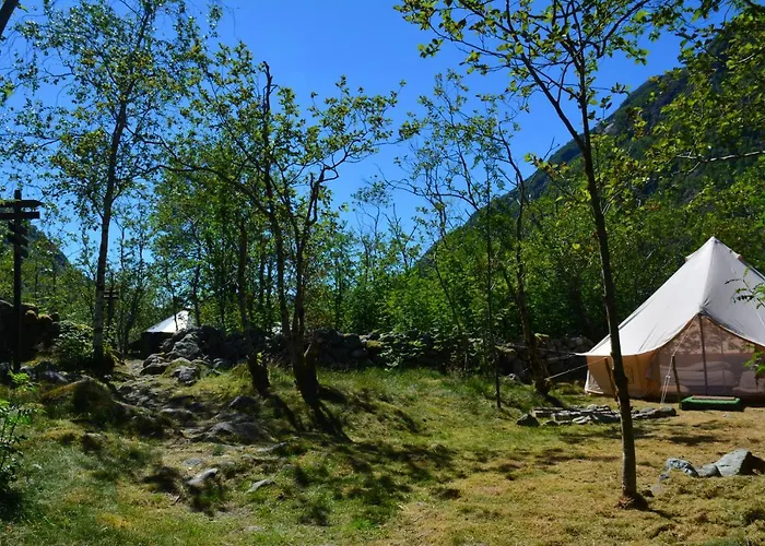 Hardanger Basecamp 호스텔 *