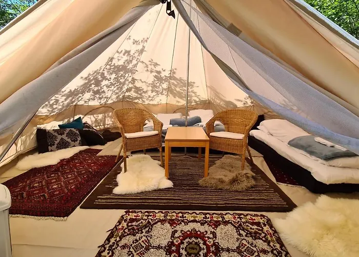 호스텔 Hardanger Basecamp Osa