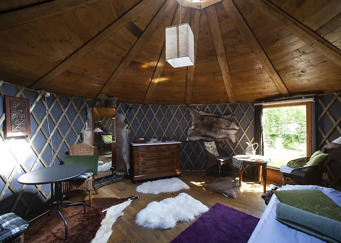호스텔 Hardanger Basecamp Osa