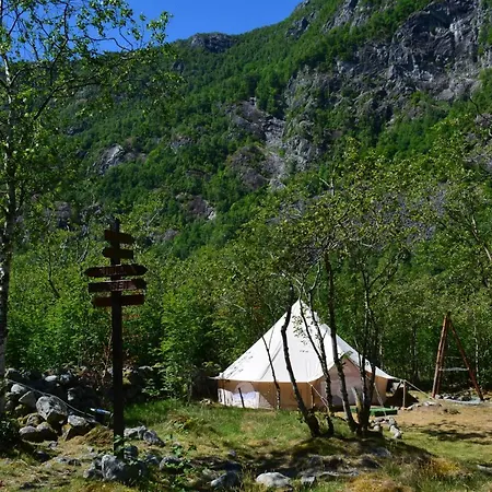 Hardanger Basecamp