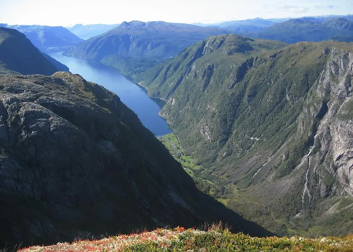 Hardanger Basecamp *