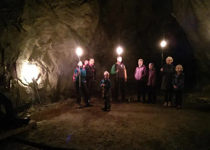 Hardanger Basecamp Vandrerhjem *