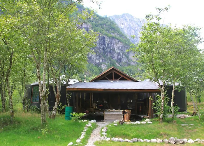 Hardanger Basecamp Osa